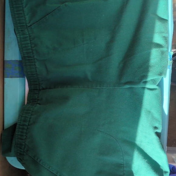 Petite - Picture 6 of 7